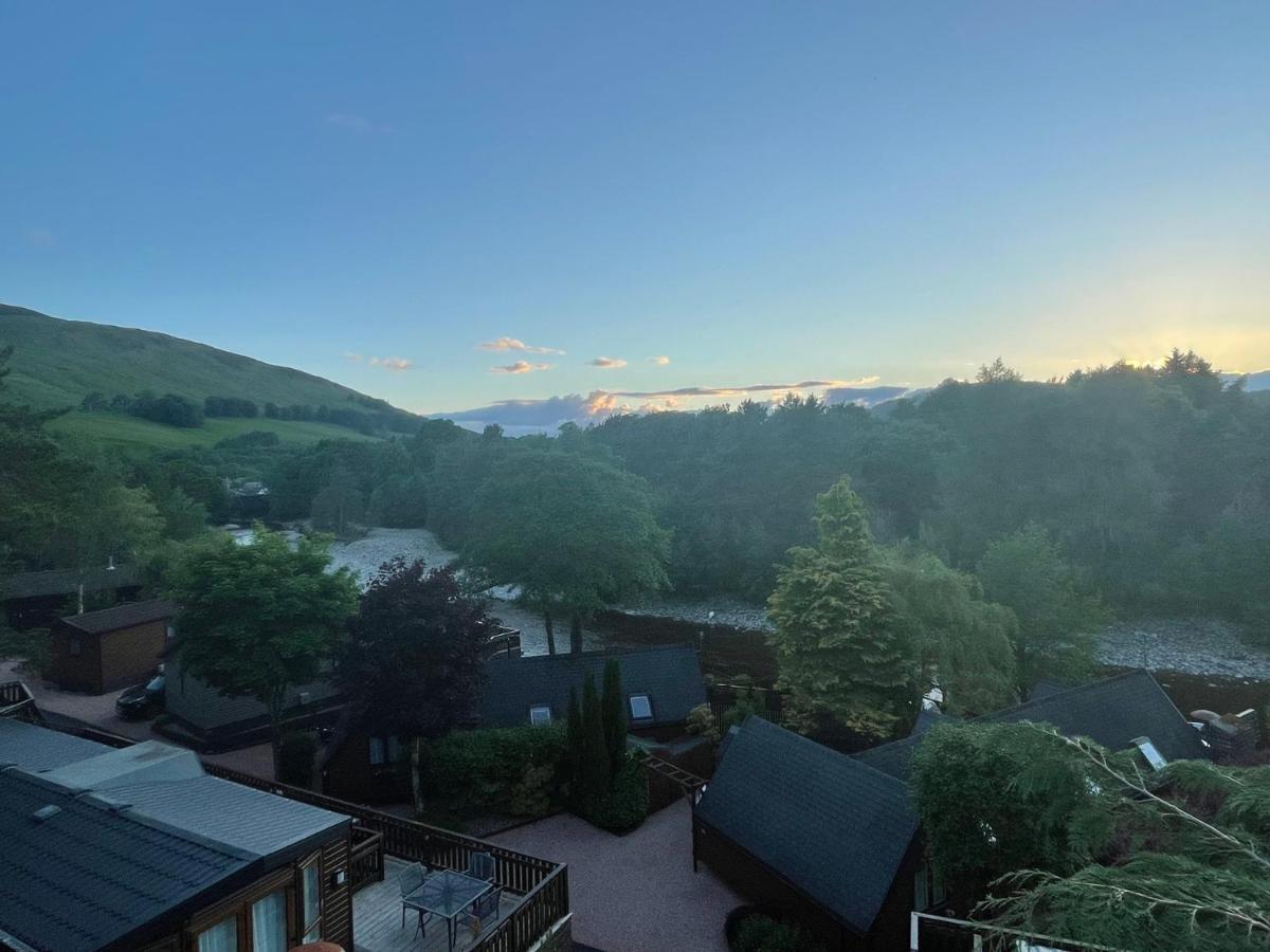 Beautiful 2 Bedroom Lodge With Stunning Views Блэр-Атолл Экстерьер фото