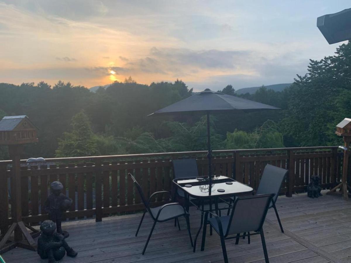Beautiful 2 Bedroom Lodge With Stunning Views Блэр-Атолл Экстерьер фото